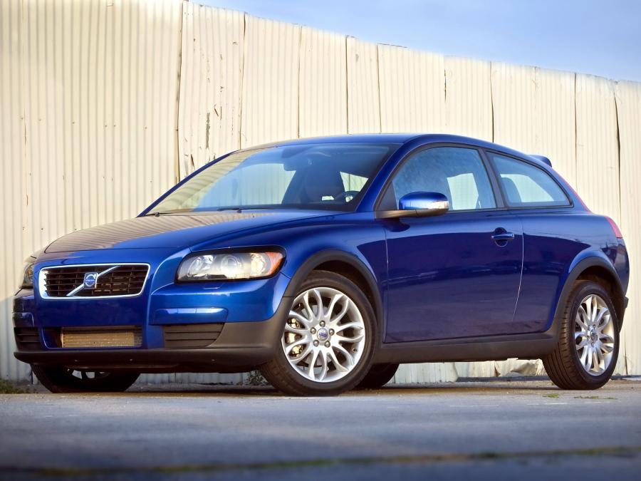  Volvo C30 2006 года  (US) (фото 11 из 15)